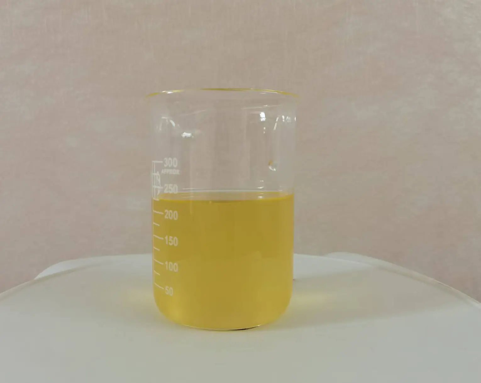 無氟防水劑生產(chǎn)企業(yè)哪家好？源頭防水劑廠家與三防防水劑推薦指南